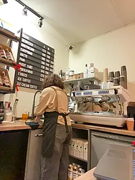 cinnabon_ live sex cam