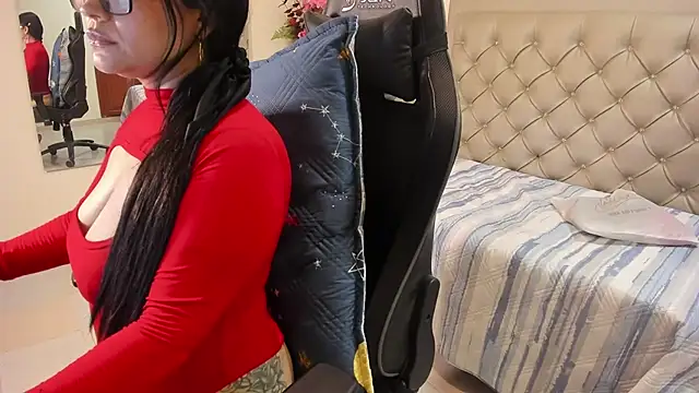 agatha__collins's cam snapshot