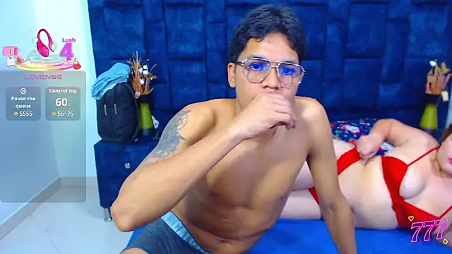 Hilary_David's cam snapshot