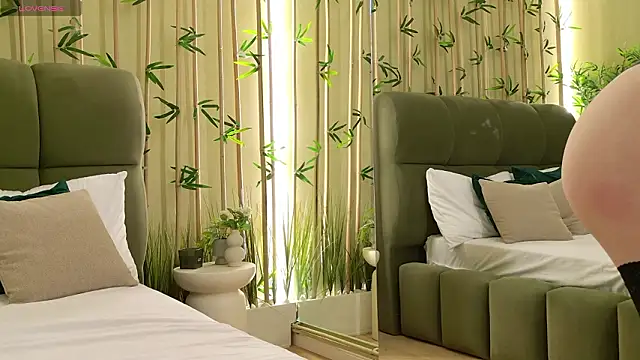 KateLiss_'s cam snapshot