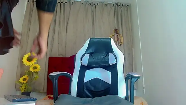 alexsandra_kiss live sex cam