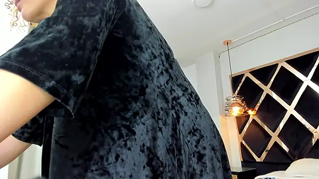 Mia_cartther's cam snapshot