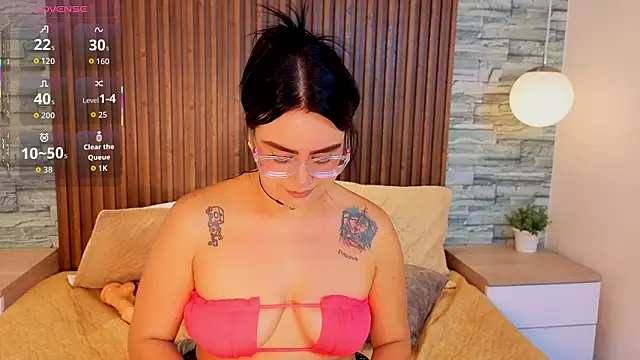 vicky_grey's cam snapshot