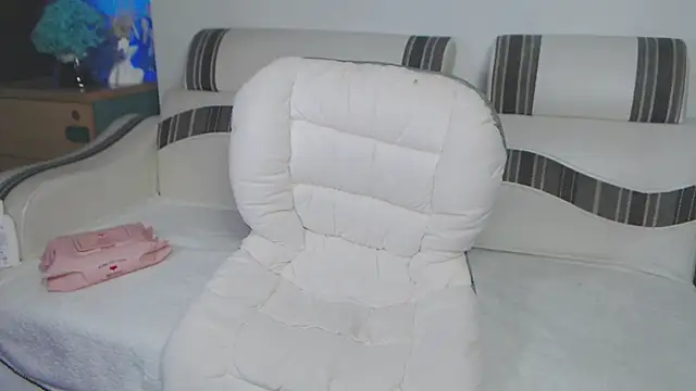 SuziiLove's cam snapshot