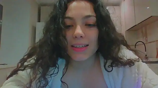 Dianasi's cam snapshot