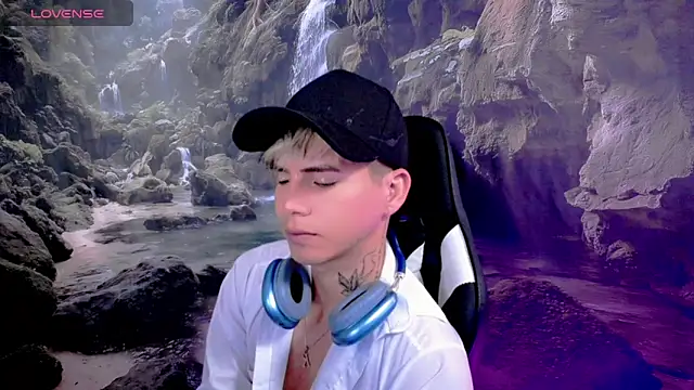 Tayson_Rivers live sex cam