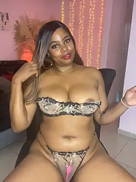 LUCIA-FERRERO's cam snapshot