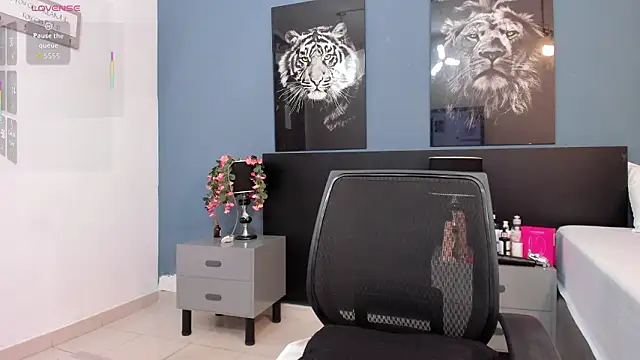 kylieBensoon's cam snapshot