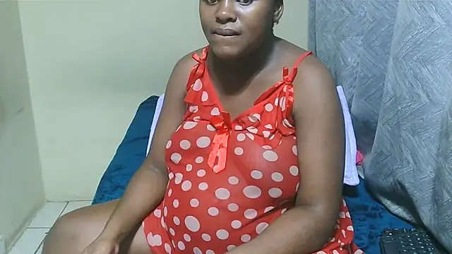 PregiiCaramellxx's cam snapshot