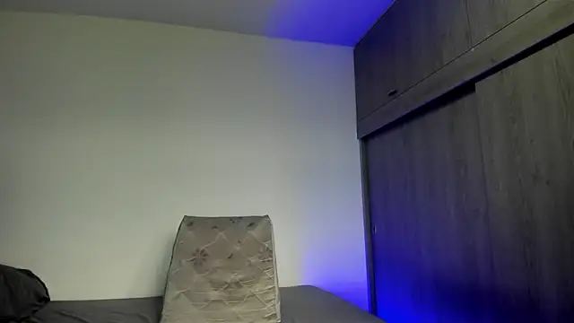 male_pussy live sex cam