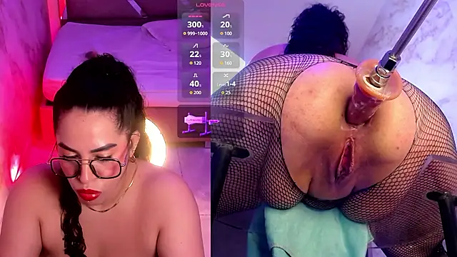 RoxyLicious_'s cam snapshot