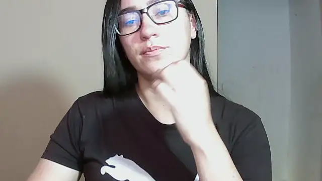 Nathalieprez4's cam snapshot