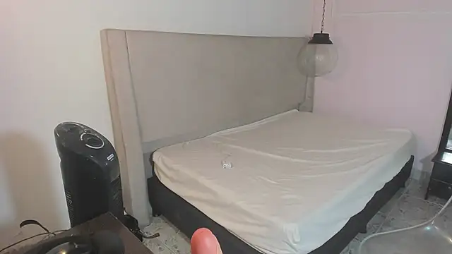 Amara155's cam snapshot