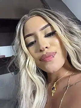 MystiqueXXX live sex cam