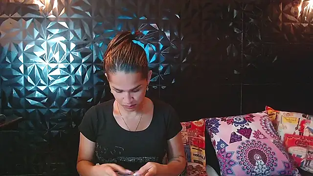 PINK__LOLA1 live sex cam