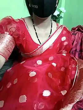 SareeQween143's cam snapshot