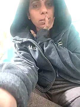 Soniya_Roy's cam snapshot