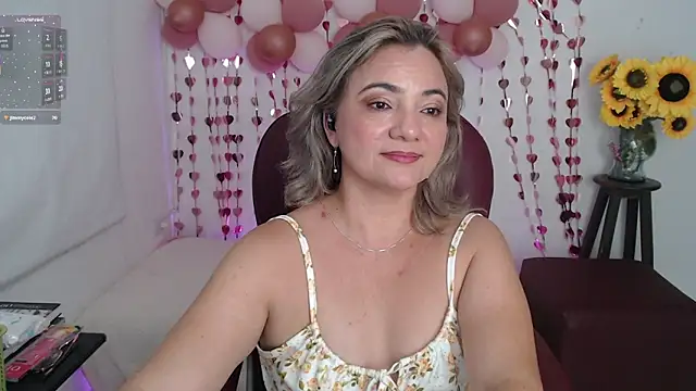 ana_milf's cam snapshot