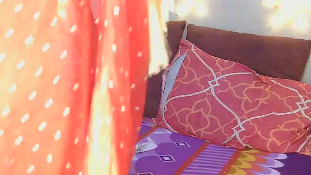 Shivi_darling's cam snapshot