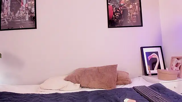 ChloeSinns_'s cam snapshot