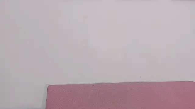 _miaquevedo_'s cam snapshot