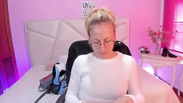 SammySanders's cam snapshot