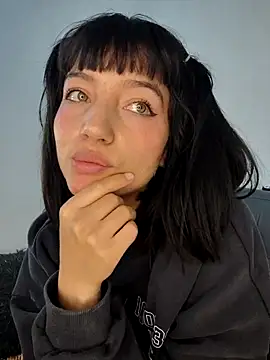 Luna_juicy's cam snapshot