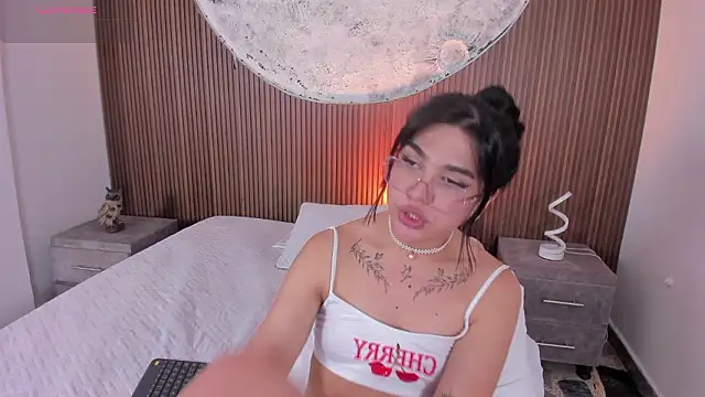 RoseCassie live sex cam