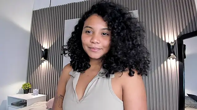 Zafiiraa live sex cam