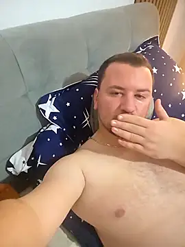 KarlosCarutox live sex cam