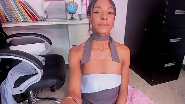 xenia_golden's cam snapshot