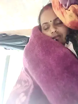 Hasmi_hot09 live sex cam