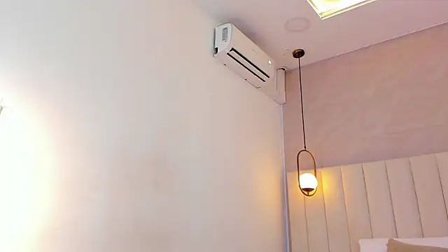 kosmic_Angel's cam snapshot