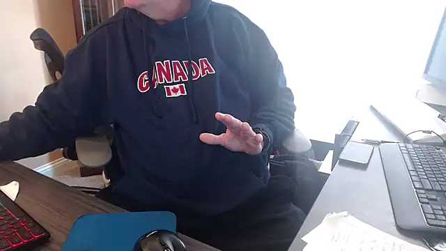 olderandwiser2 live sex cam