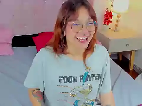 JAADE_MOORE's cam snapshot