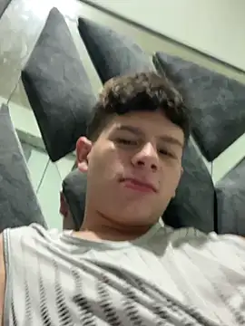 Andy12912's cam snapshot