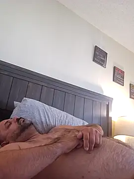 Roddog18's cam snapshot