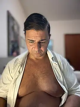 SecretlyDD's cam snapshot