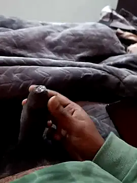 Naughtyforpussy's cam snapshot