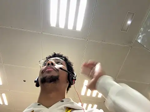 BullBreeder live sex cam