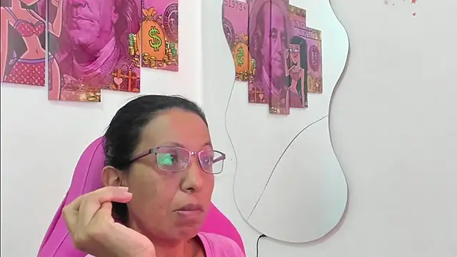 Livia_Coxs's cam snapshot