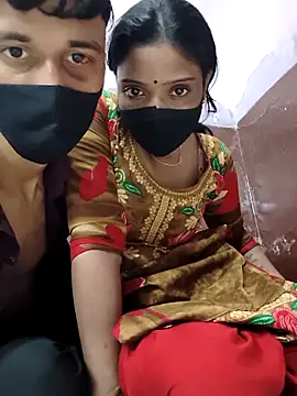 couplegk71 live sex cam