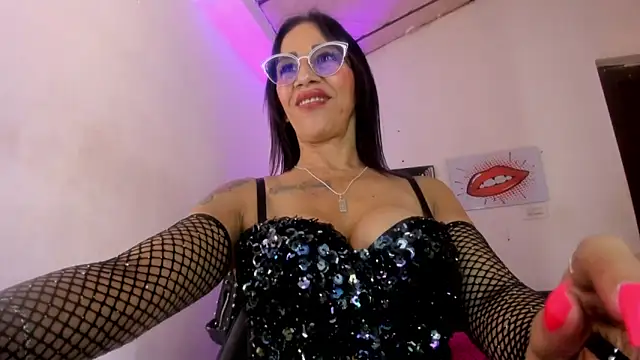 crisstal_miler's cam snapshot