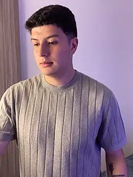 Goldenknight33 live sex cam