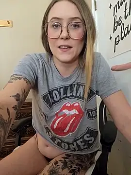 MissMiley live sex cam