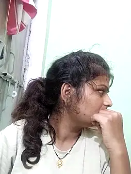 Hot_mirchjii live sex cam