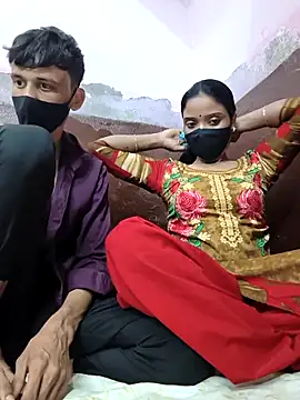 couplegk71 live sex cam