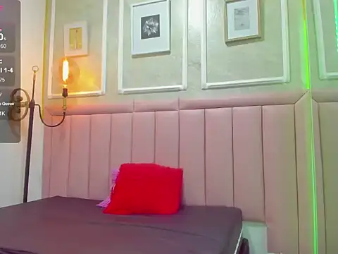 Luna_cocoa's cam snapshot