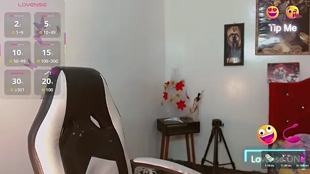 AdharaaMoon live sex cam