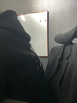 Isabella_Varella live sex cam